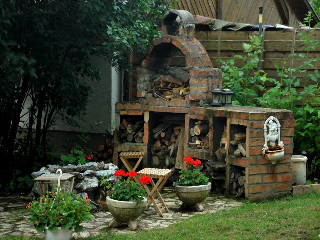 Natura Vendégház Pazmand Exterior foto