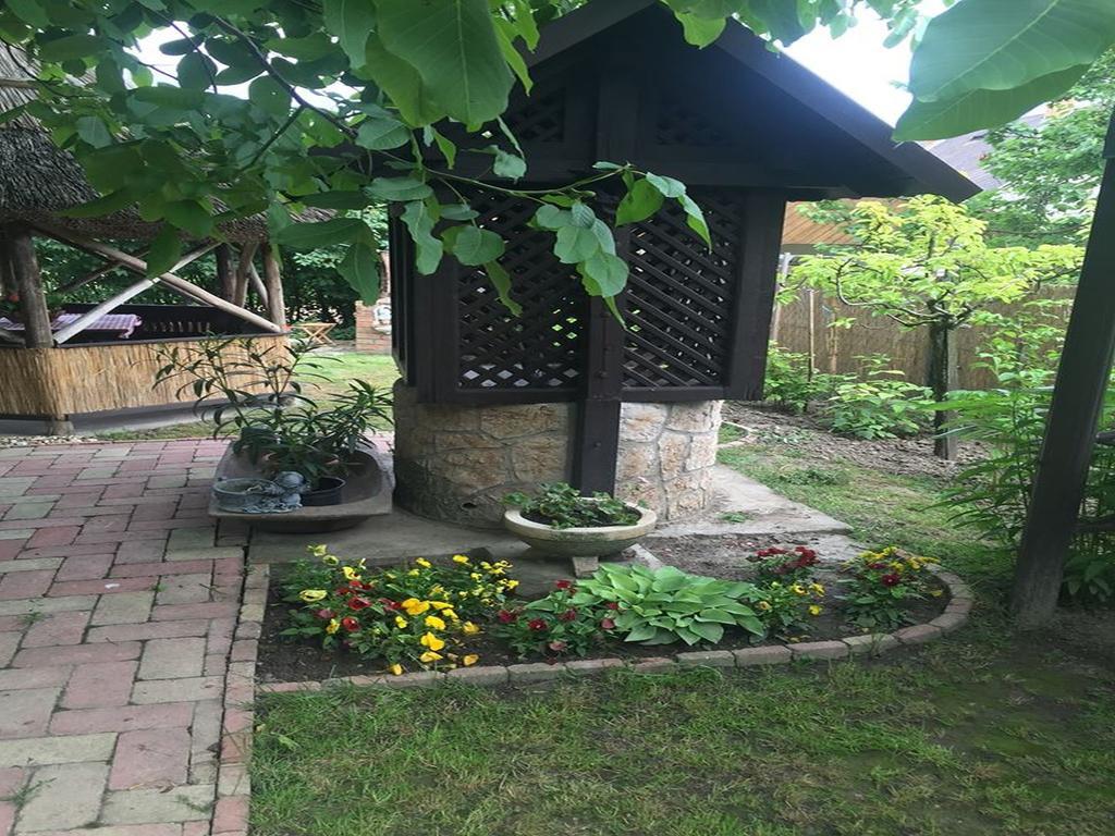 Natura Vendégház Pazmand Exterior foto